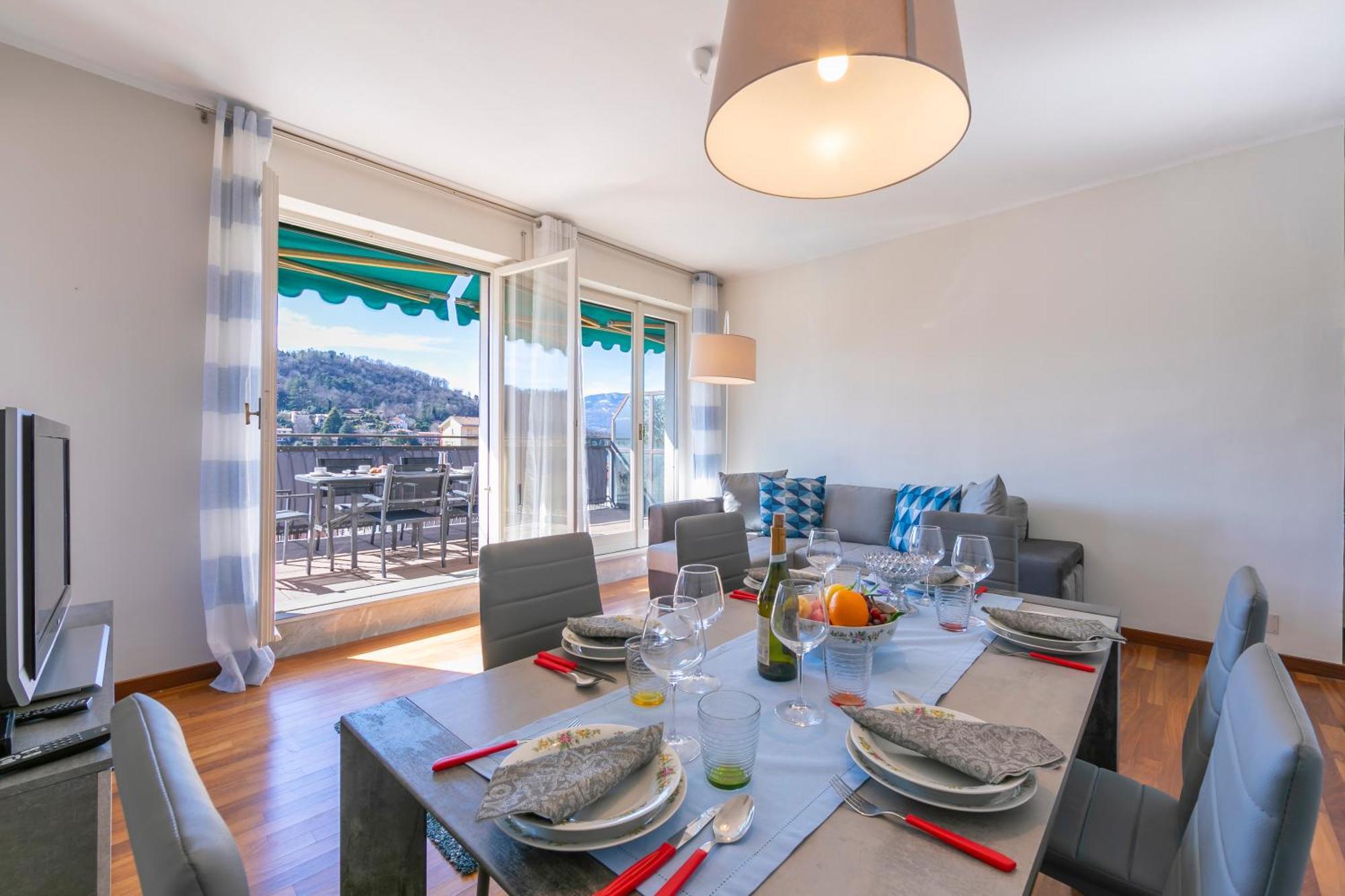 Appartamento Il Golfo Lake View Laveno-Mombello Esterno foto